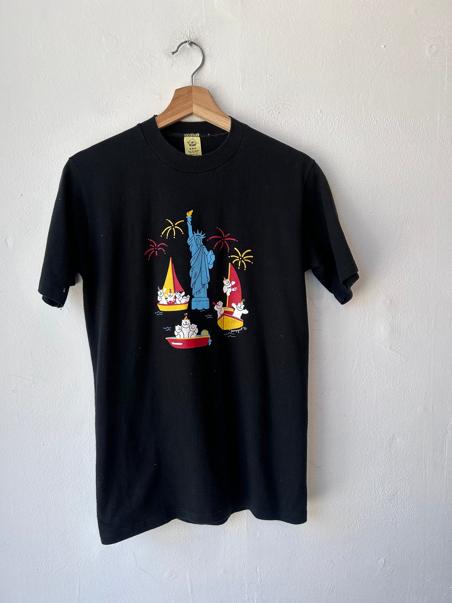 90's Statue of Liberty T-Shirt